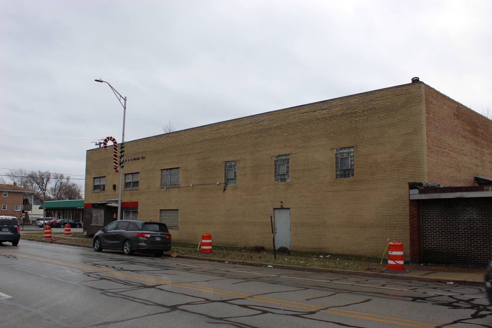 Maywood, IL 60153,1000 Madison ST
