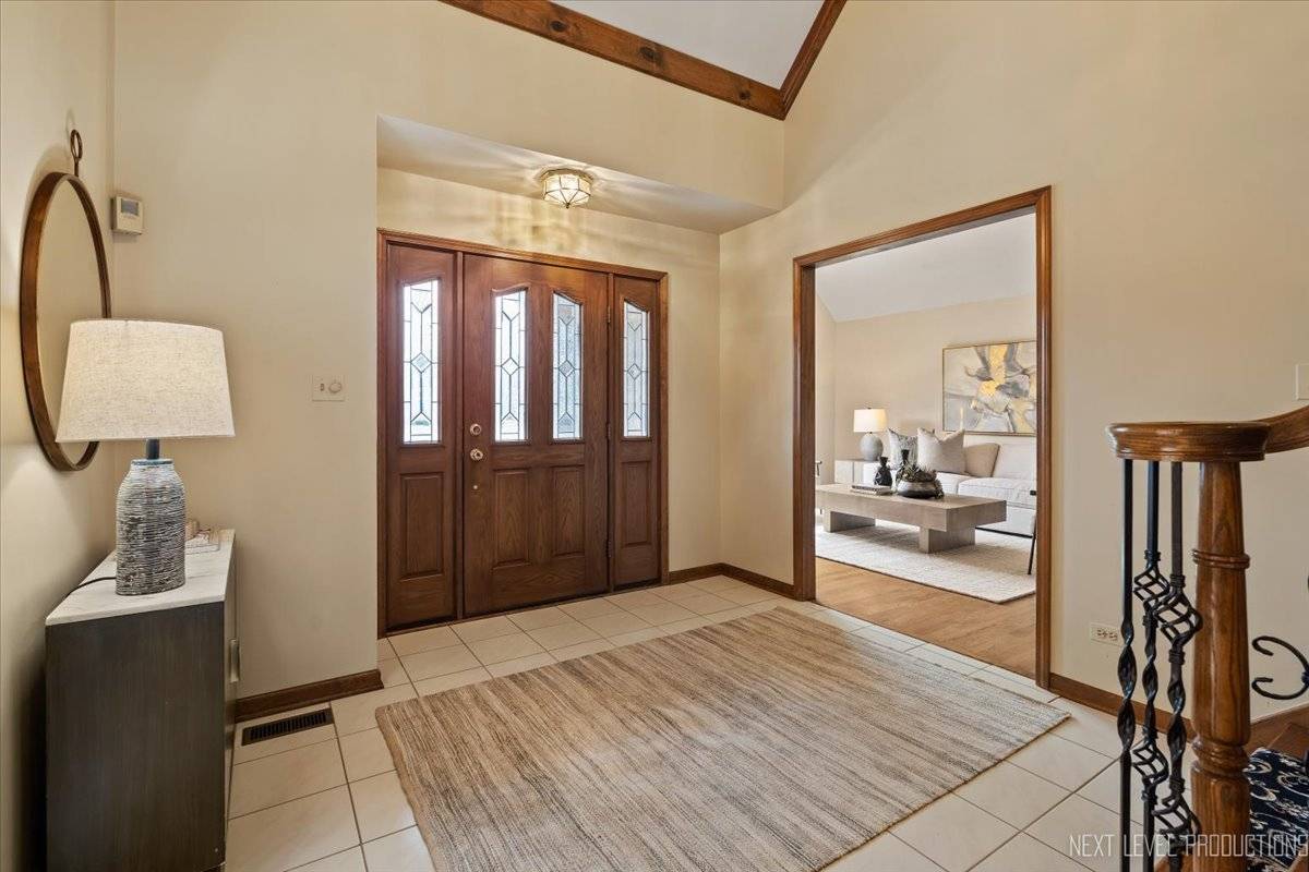 Naperville, IL 60564,4114 White Eagle DR