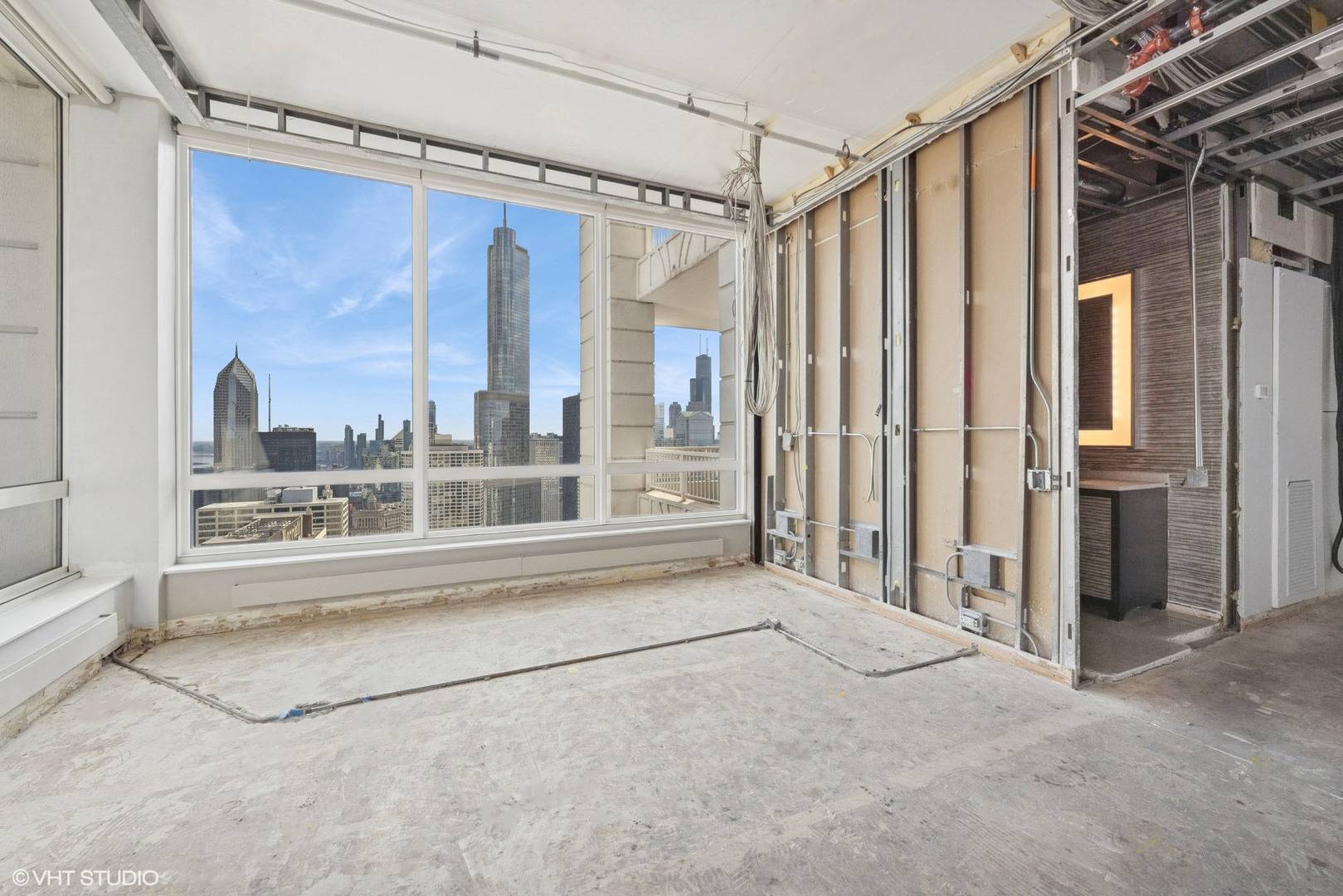 Chicago, IL 60611,55 E Erie ST #5201