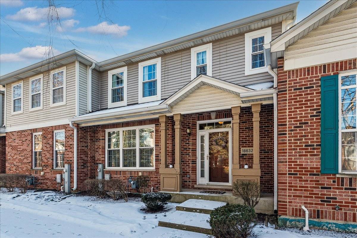 Tinley Park, IL 60477,18632 W Point DR