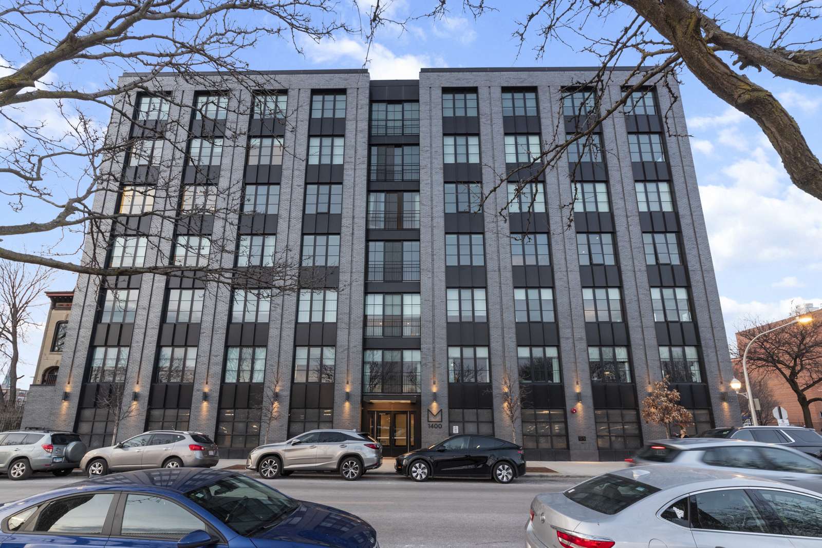 Chicago, IL 60607,1400 W Monroe ST #4A