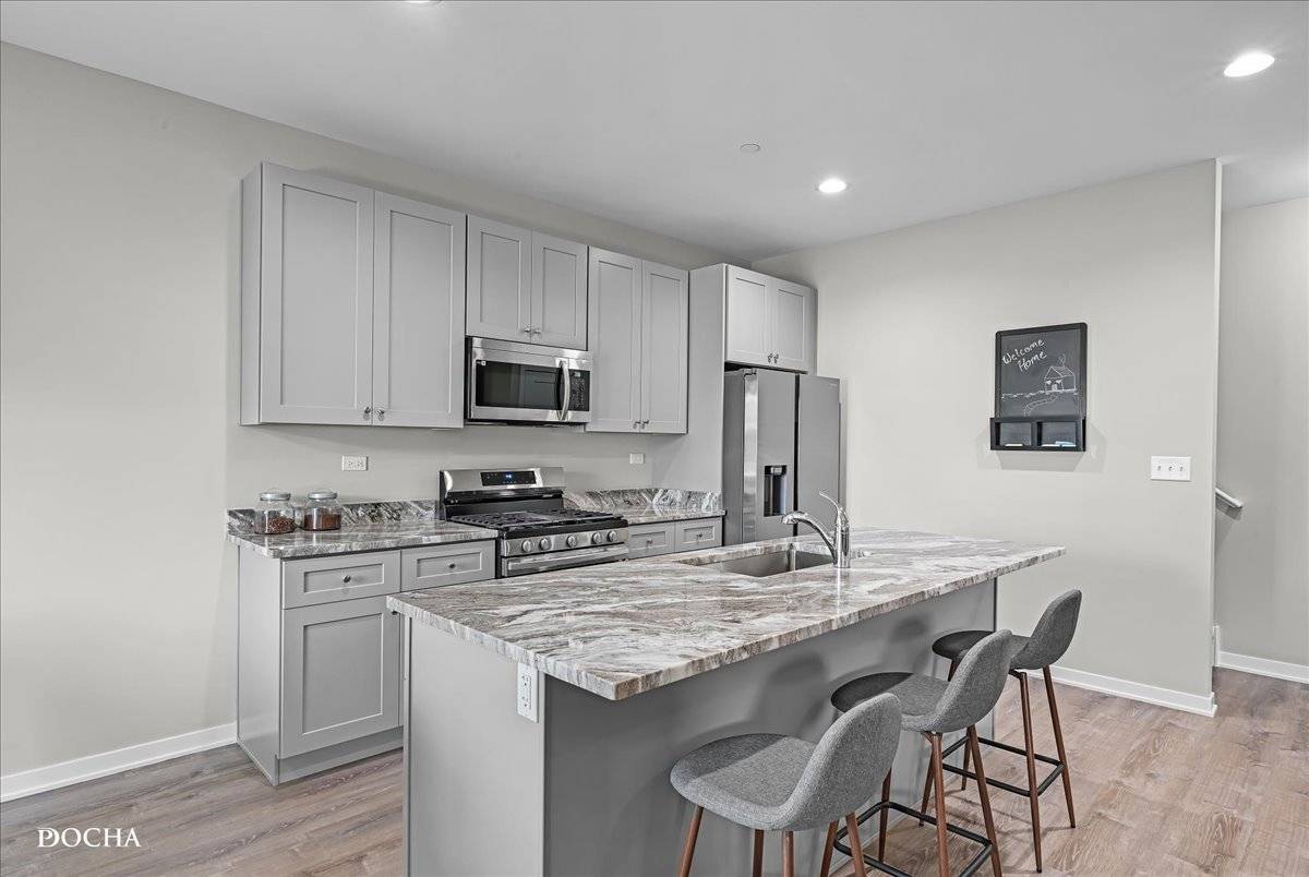 Yorkville, IL 60560,1013 Gillespie LN