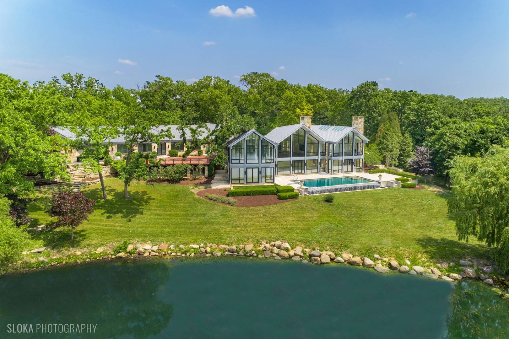 Barrington Hills, IL 60010,28 Brinker RD