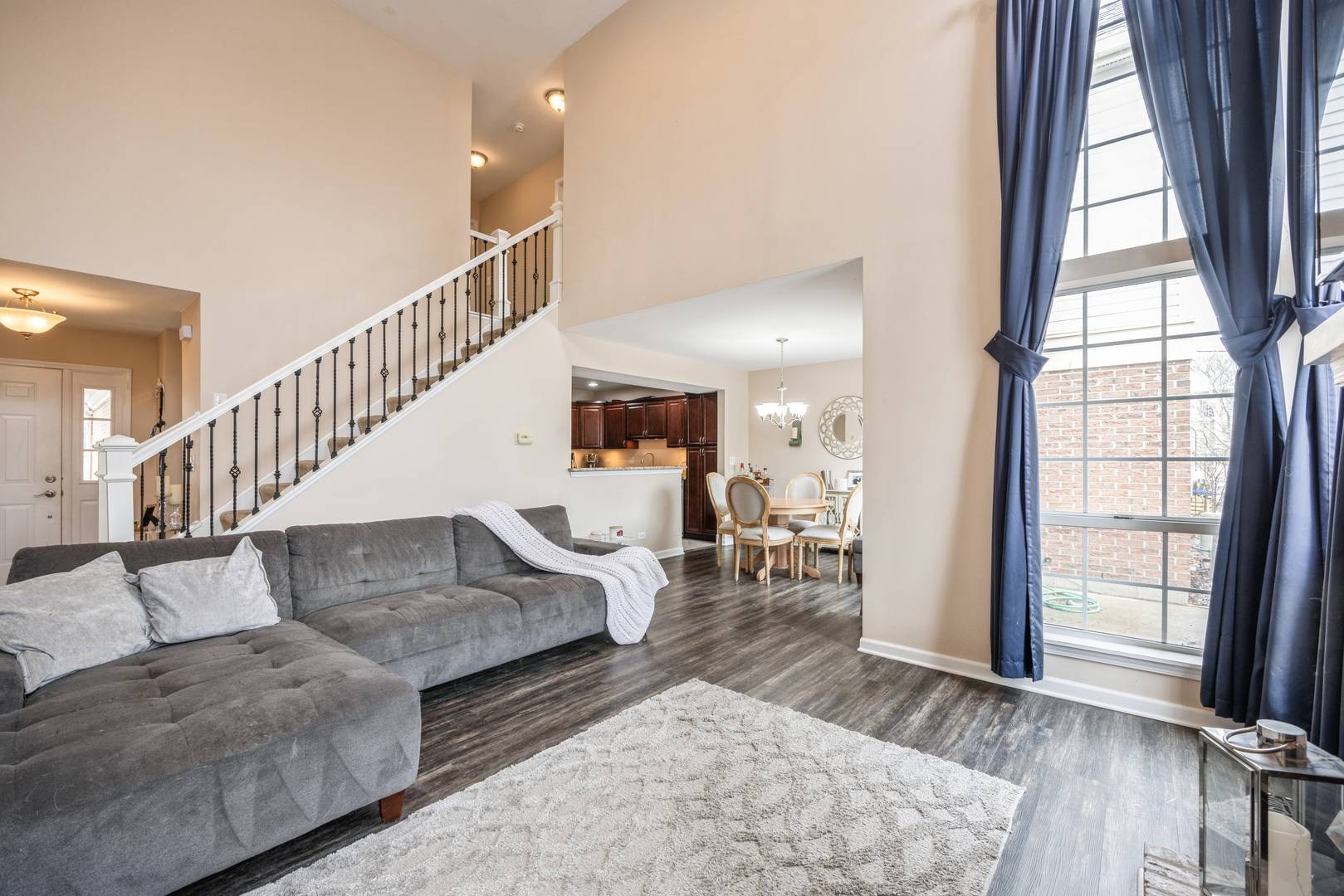Crystal Lake, IL 60014,598 Plum CT #598