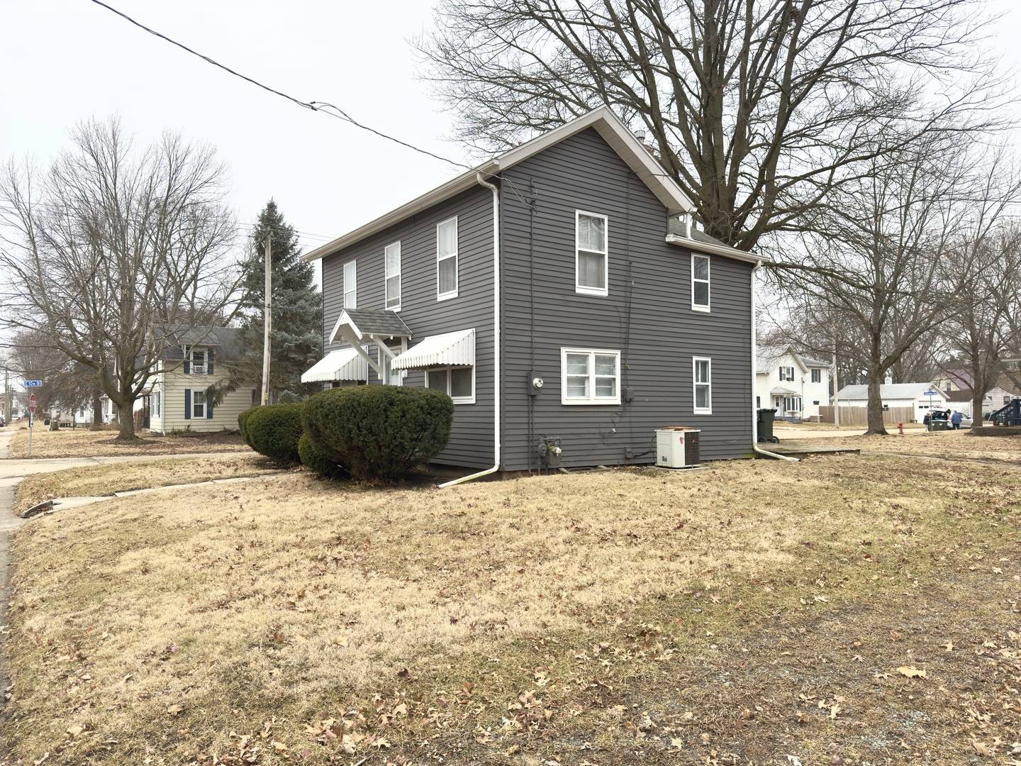 Sterling, IL 61081,1001 4th AVE