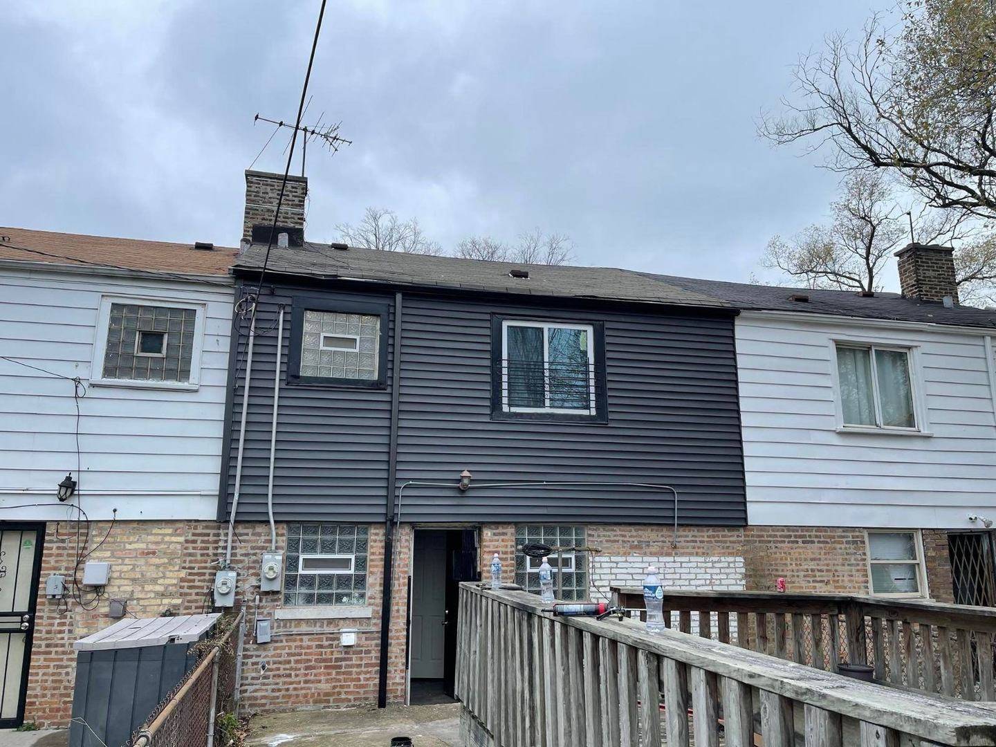 Chicago, IL 60617,9513 S Merrion AVE