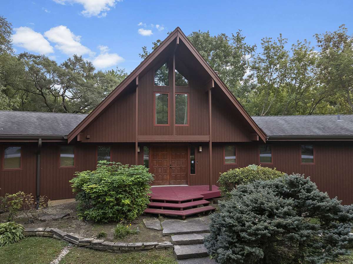 Lake Barrington, IL 60084,27261 W Lakeview DR N