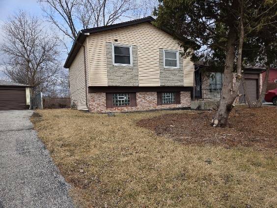 Chicago Heights, IL 60411,611 Andover ST
