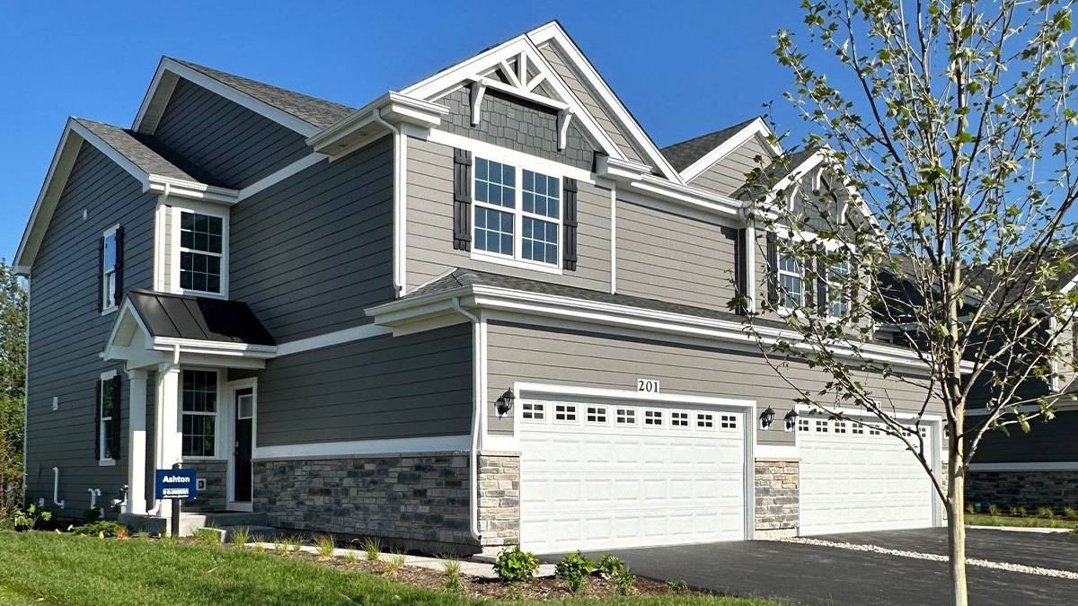 St. Charles, IL 60174,253 Charlestowne Lakes DR