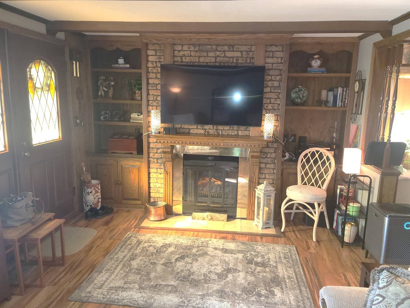 Hodgkins, IL 60525,6801 S LaGrange RD