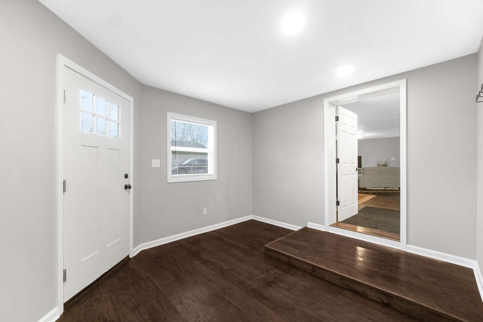 St. Anne, IL 60964,210 E SHEFFIELD ST