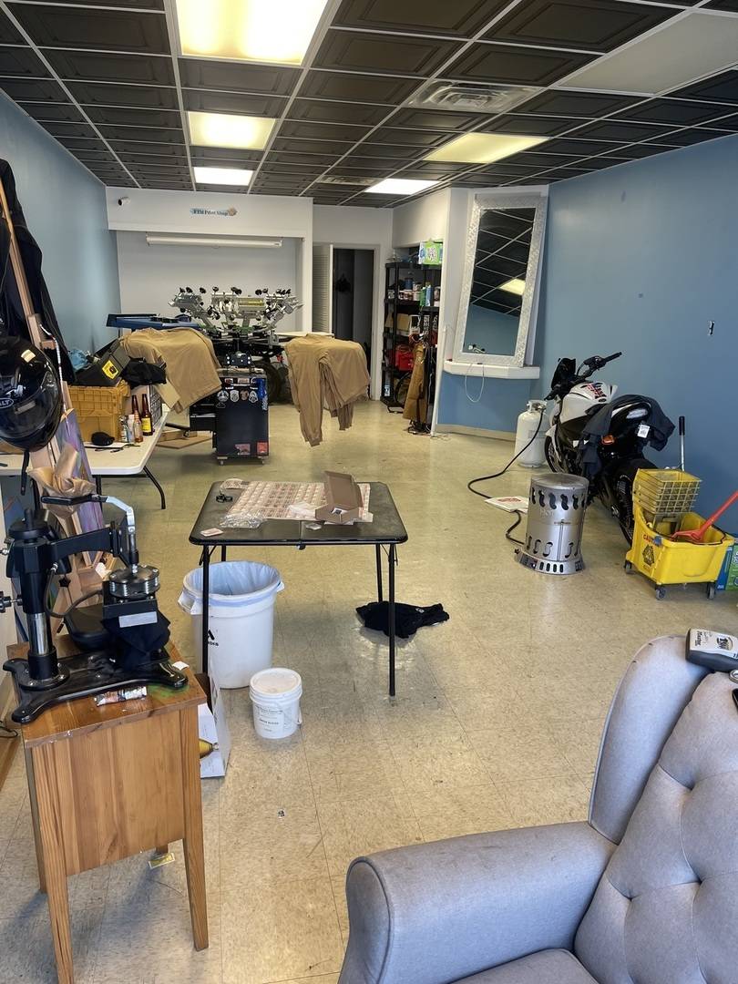 Chicago, IL 60659,3217 W Bryn Mawr AVE #103