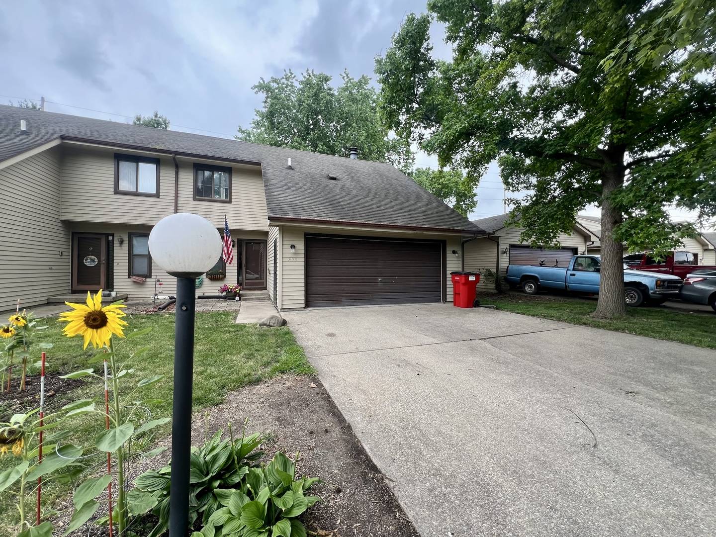 Champaign, IL 61822,803 Irvine RD #803
