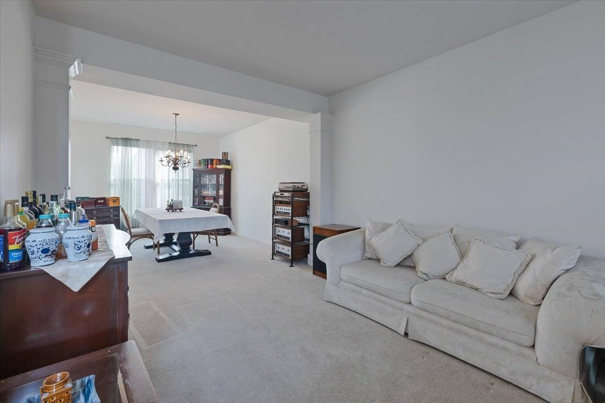 Bolingbrook, IL 60490,382 Clubhouse ST