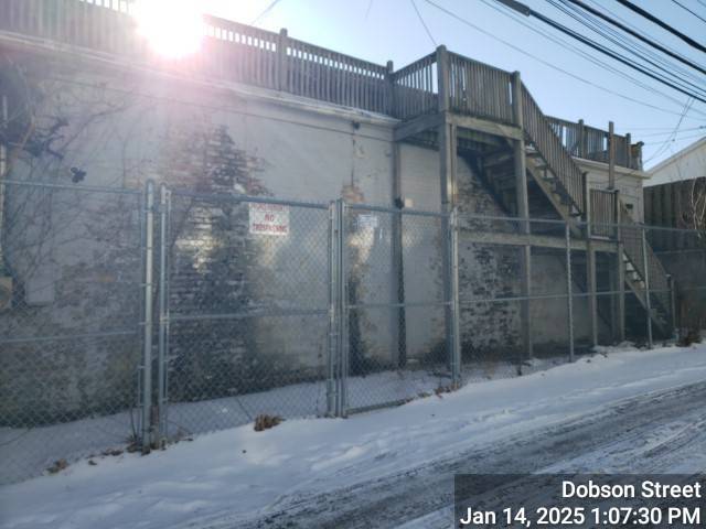 Evanston, IL 60202,819-821 Howard ST