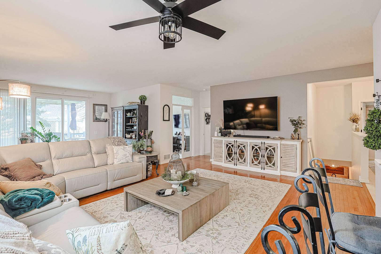 Huntley, IL 60142,13507 Wildwood LN