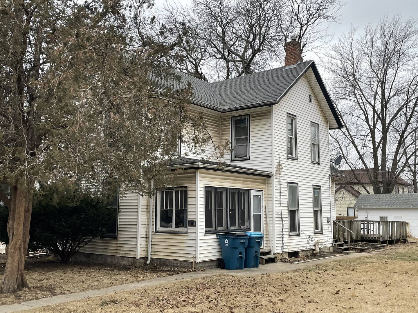 Pontiac, IL 61764,219 E Howard ST