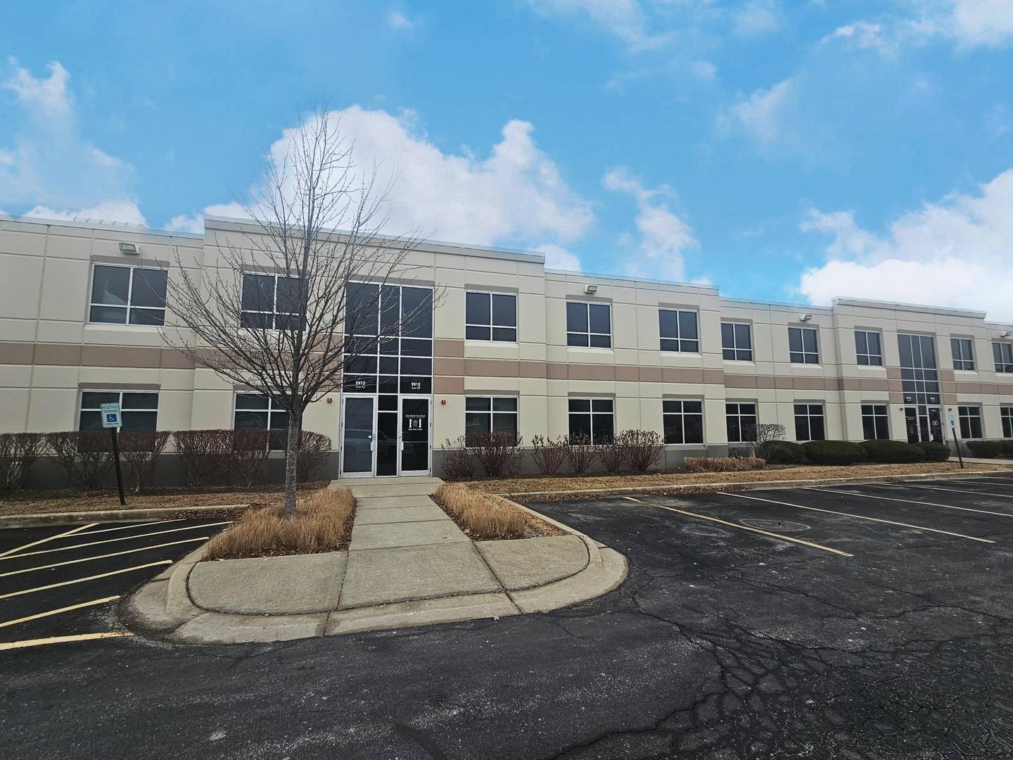 Mokena, IL 60448,9910 W 190th ST #H