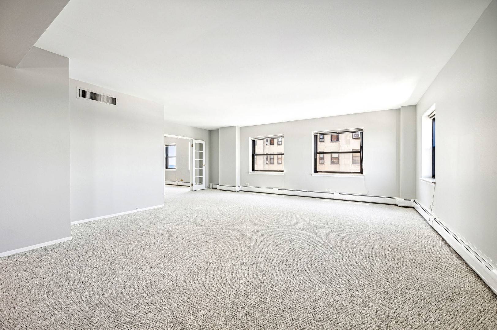Chicago, IL 60614,2100 N Lincoln Park West #12DS