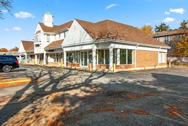 Wilmette, IL 60091,332- 350 Ridge RD