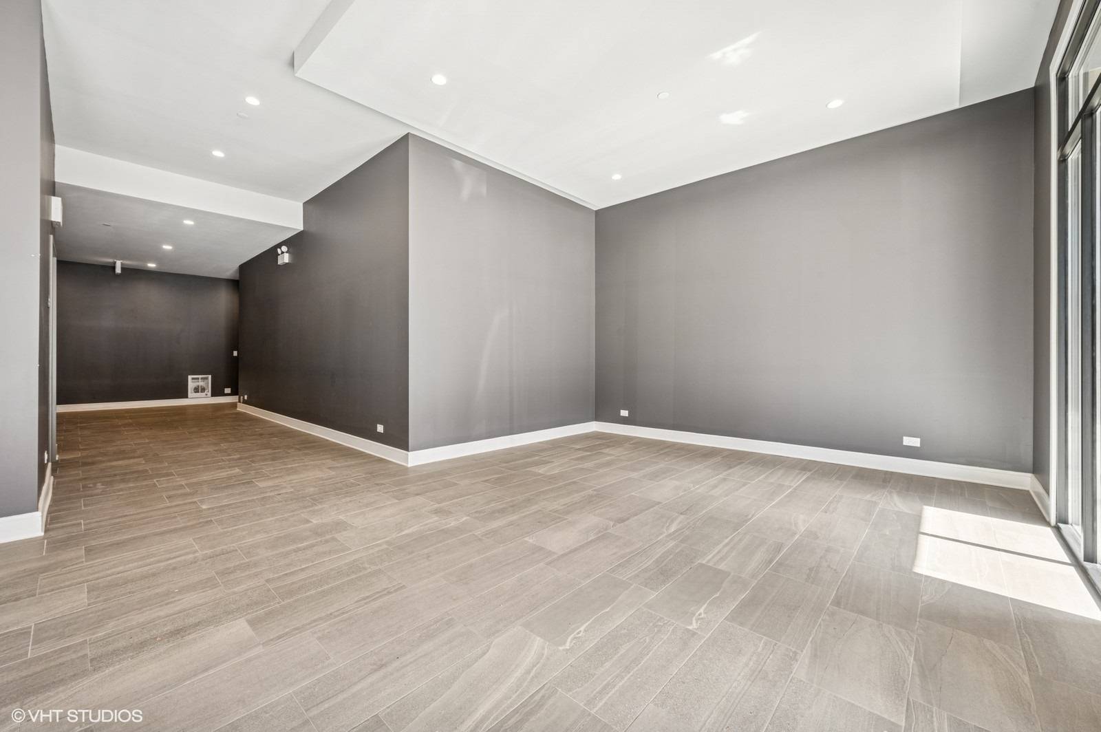 Chicago, IL 60640,1824 W Foster AVE #202
