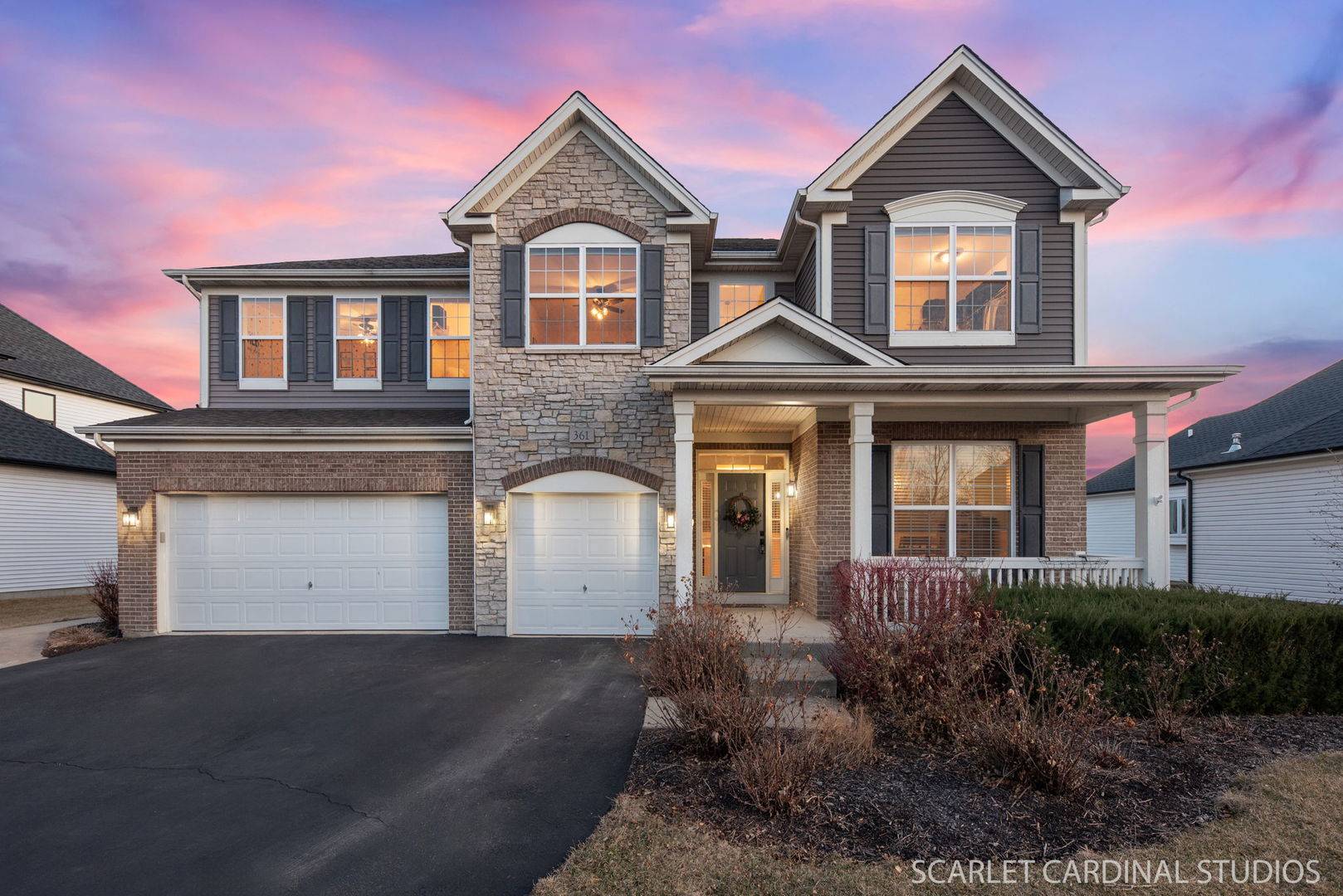 Oswego, IL 60543,361 Bloomfield CIR