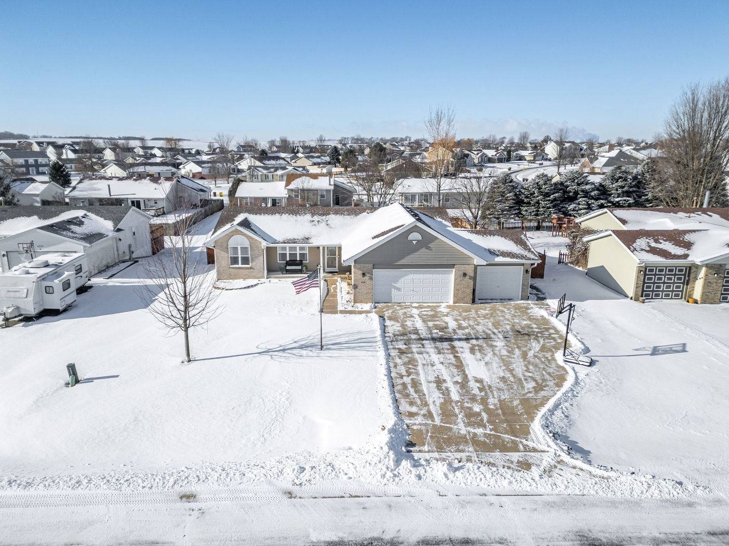 Davis Junction, IL 61020,452 BIRCHWOOD LN