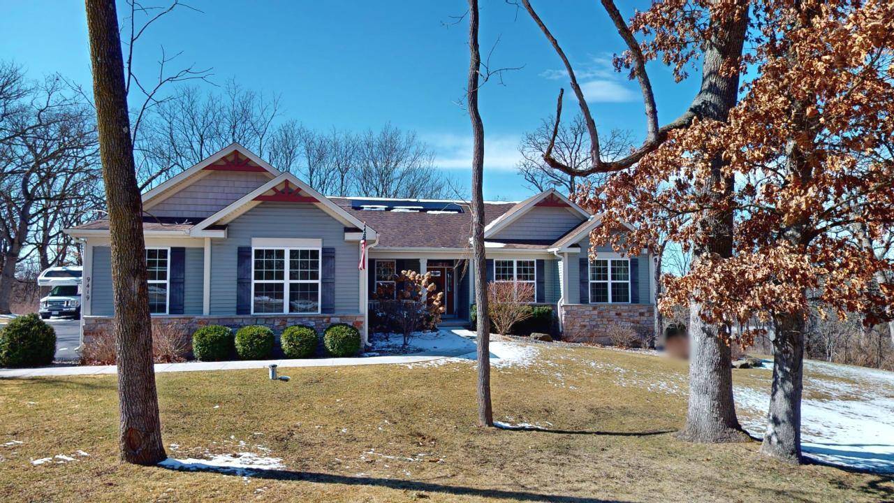 Richmond, IL 60071,9419 CABERNET LN