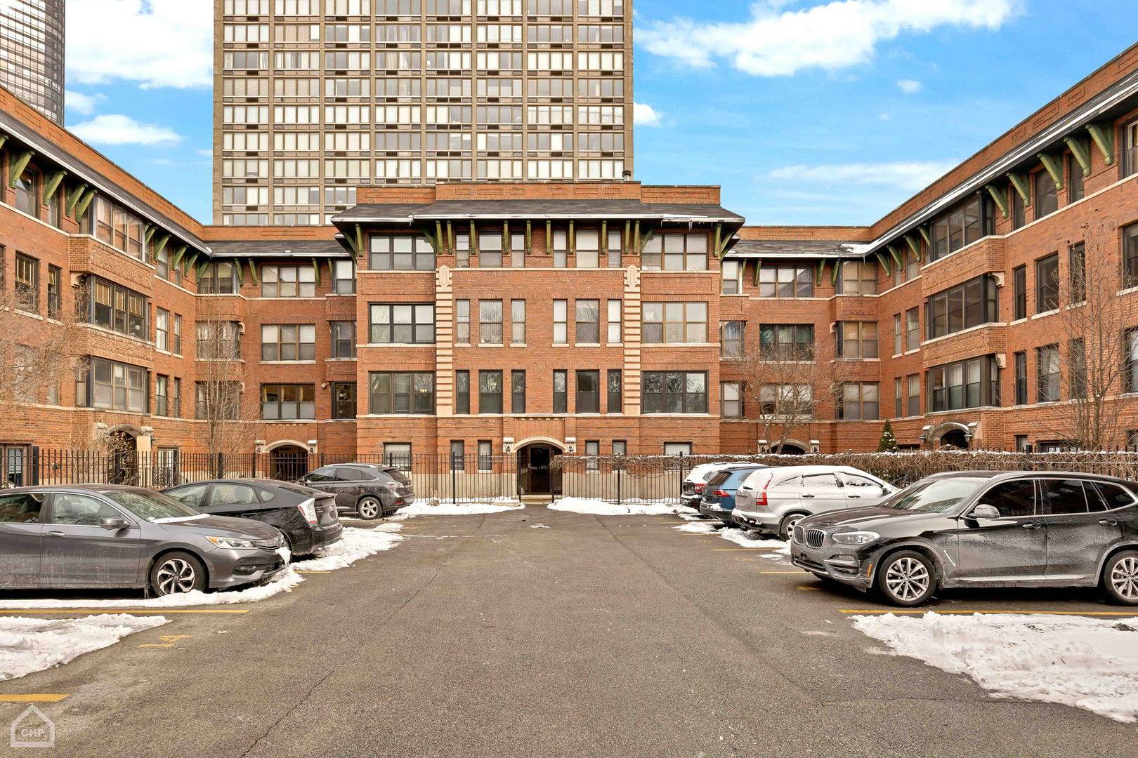 Chicago, IL 60640,5319 N Kenmore AVE #2B