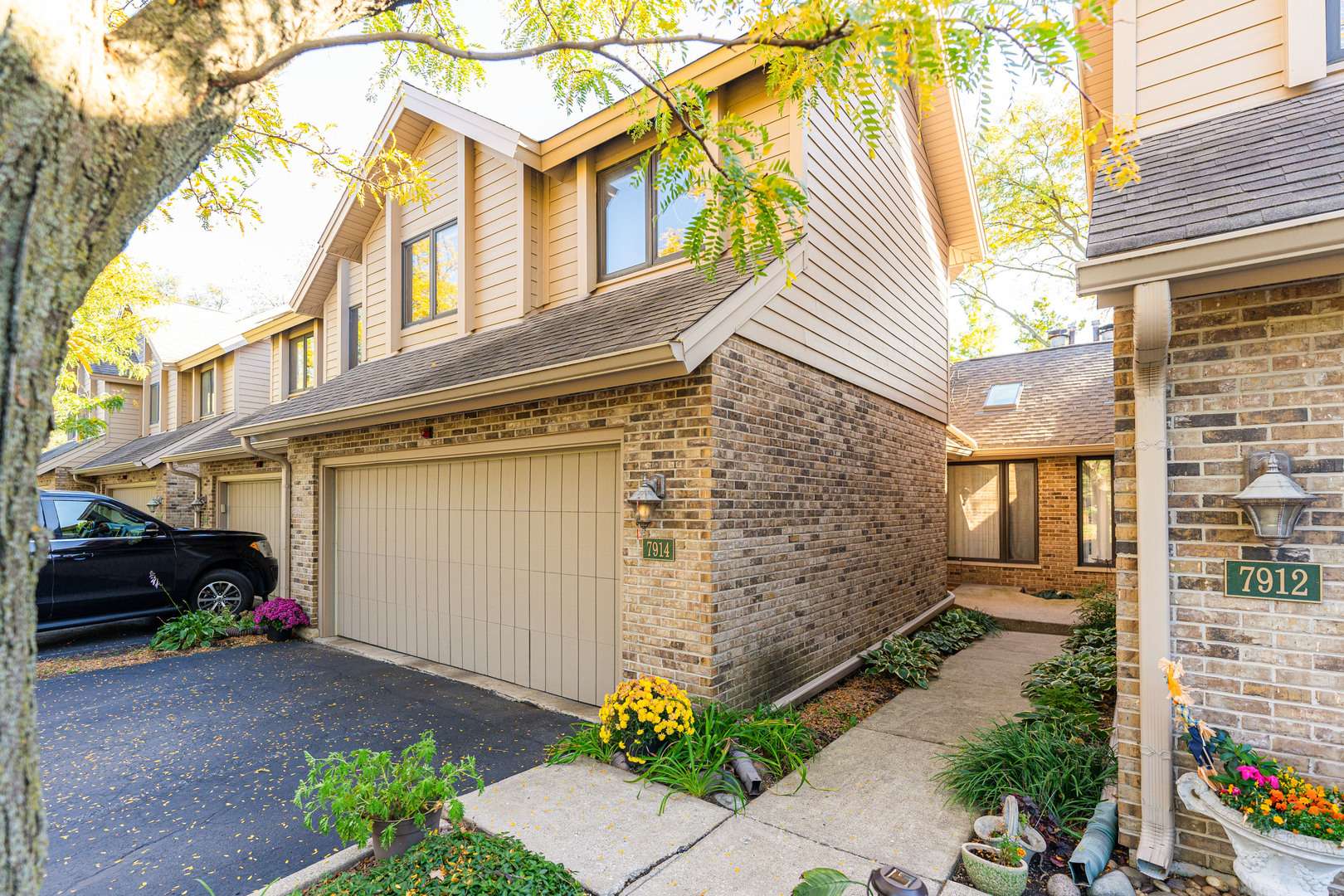 Burr Ridge, IL 60527,7914 S Garfield AVE