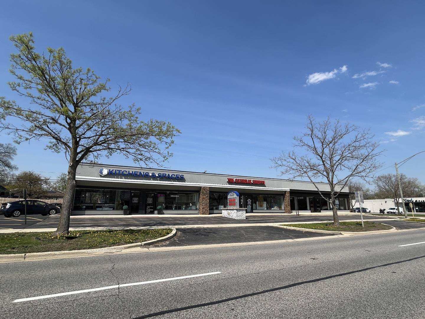 Downers Grove, IL 60515,732 Ogden AVE