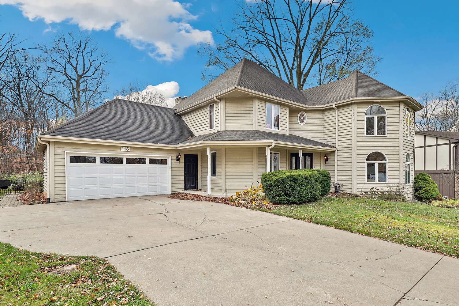 Bolingbrook, IL 60440,113 Concord LN