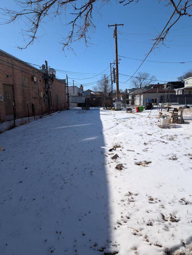 Chicago, IL 60639,2414 N Kenton AVE