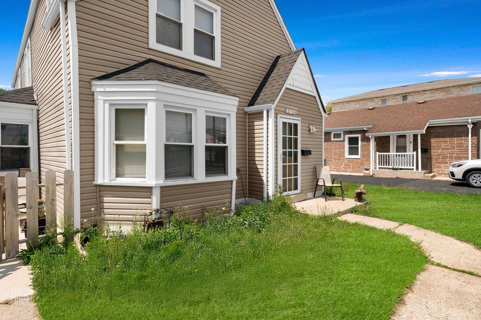 Schiller Park, IL 60176,3706 Ruby ST