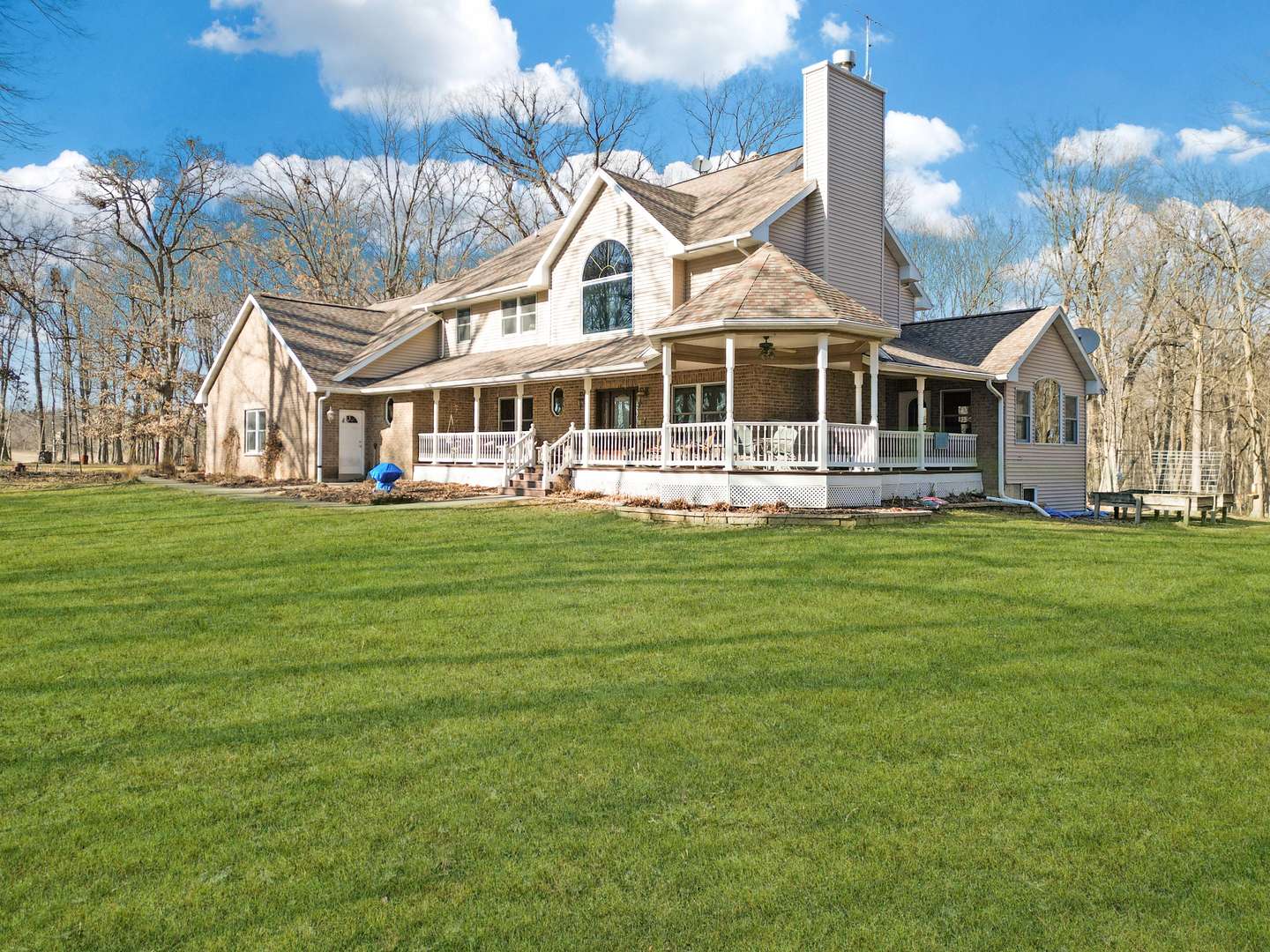 Lena, IL 61048,11307 Timber Lane RD