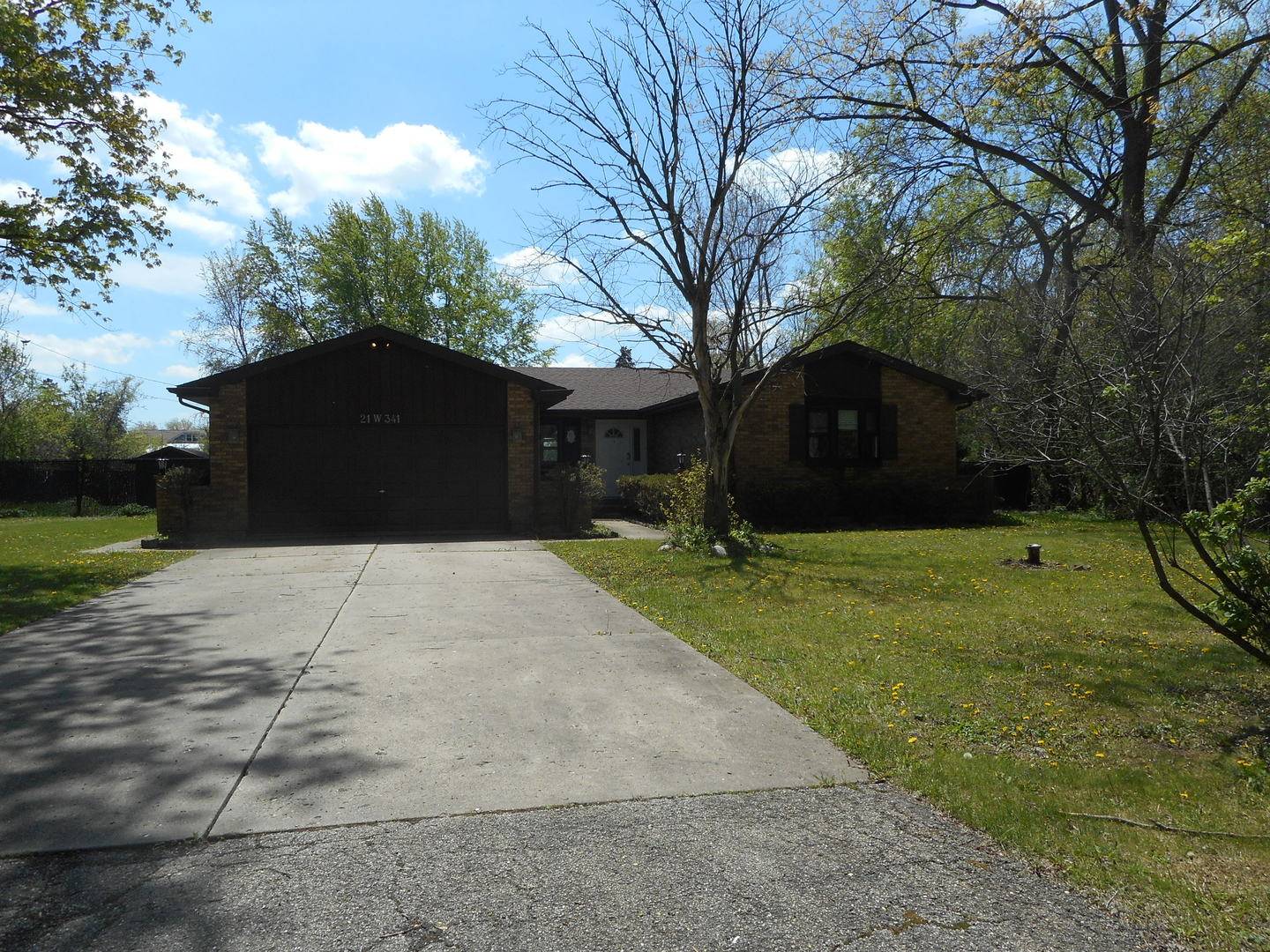 Lombard, IL 60148,21 Belden AVE