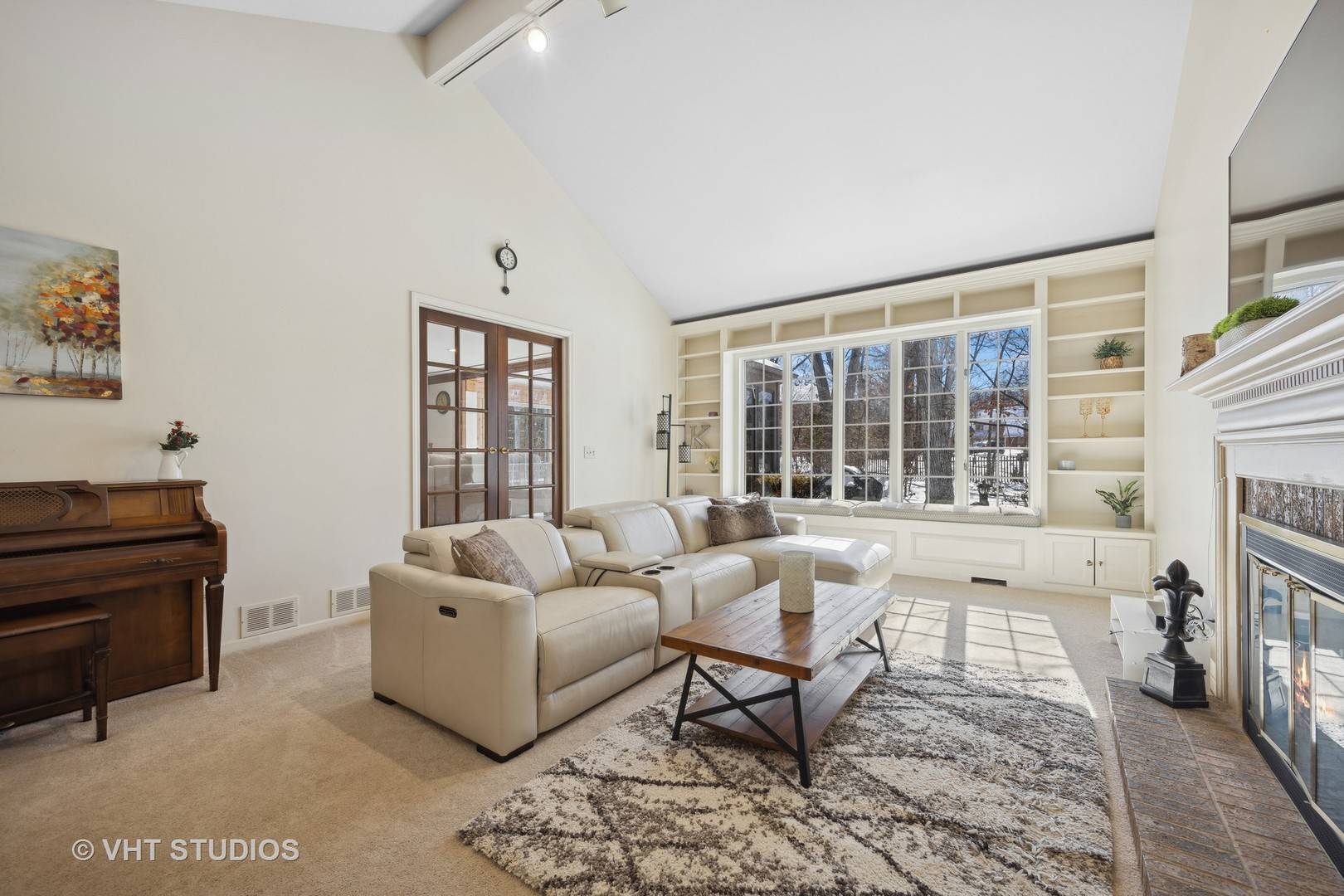 Lake Forest, IL 60045,261 Dover CIR