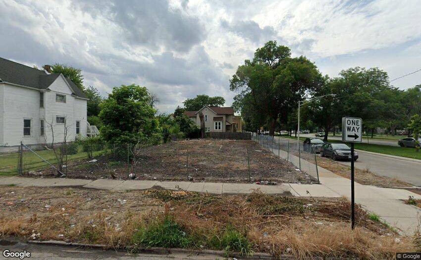 Chicago, IL 60620,8702 S Union AVE