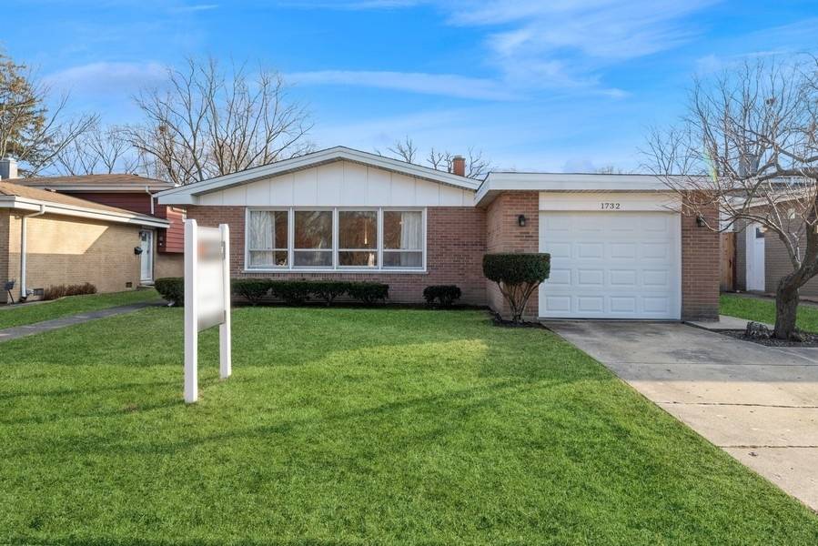 Highland Park, IL 60035,1732 Richfield AVE