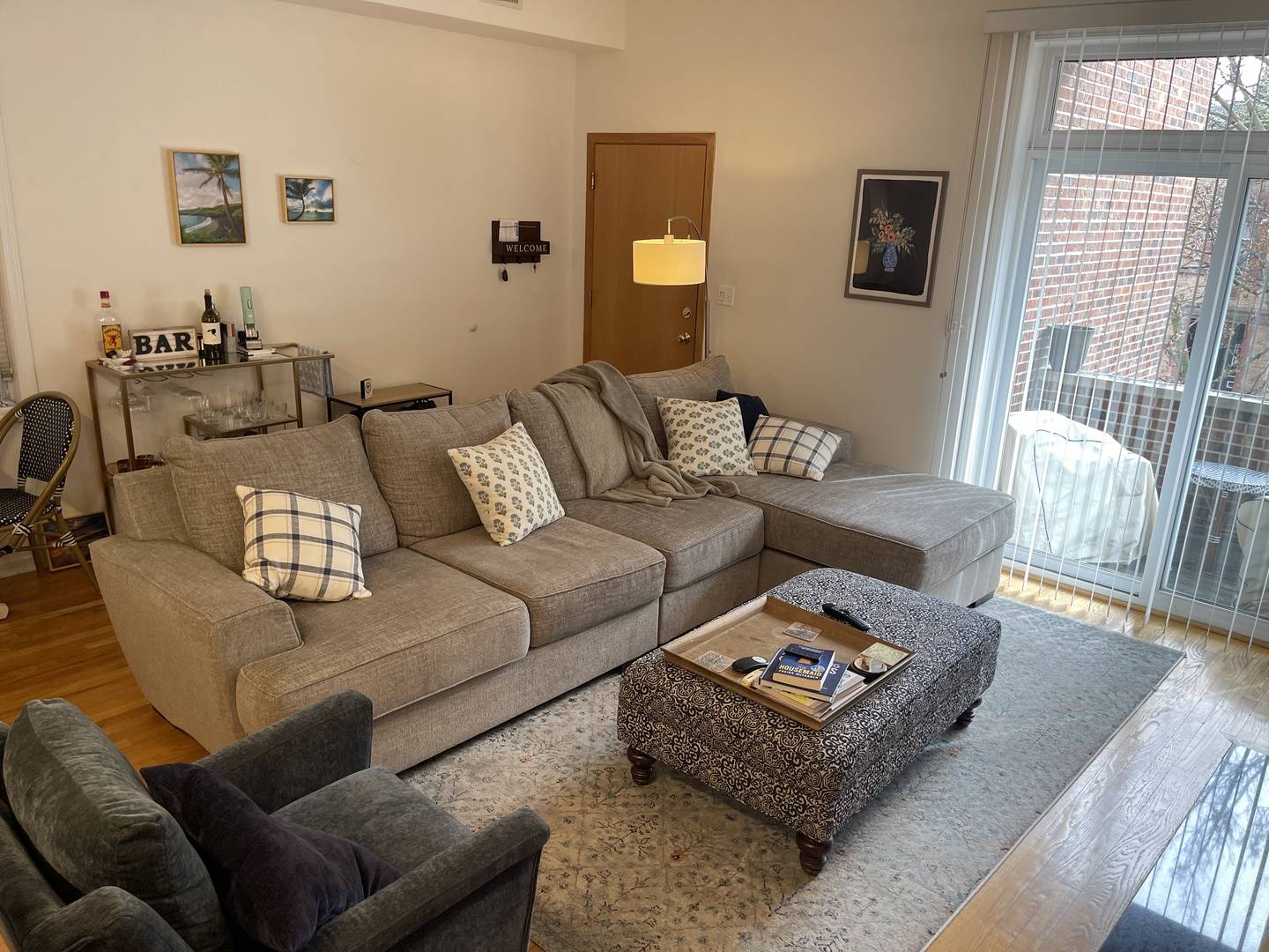 Chicago, IL 60614,870 W Lill AVE #2