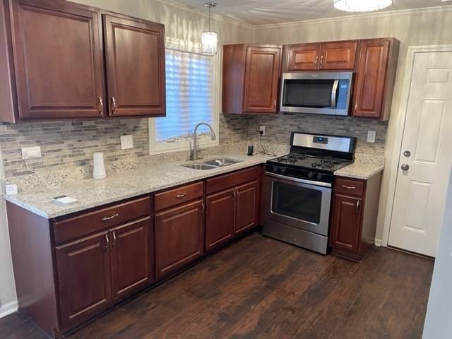 Markham, IL 60428,16243 Clifton Park AVE