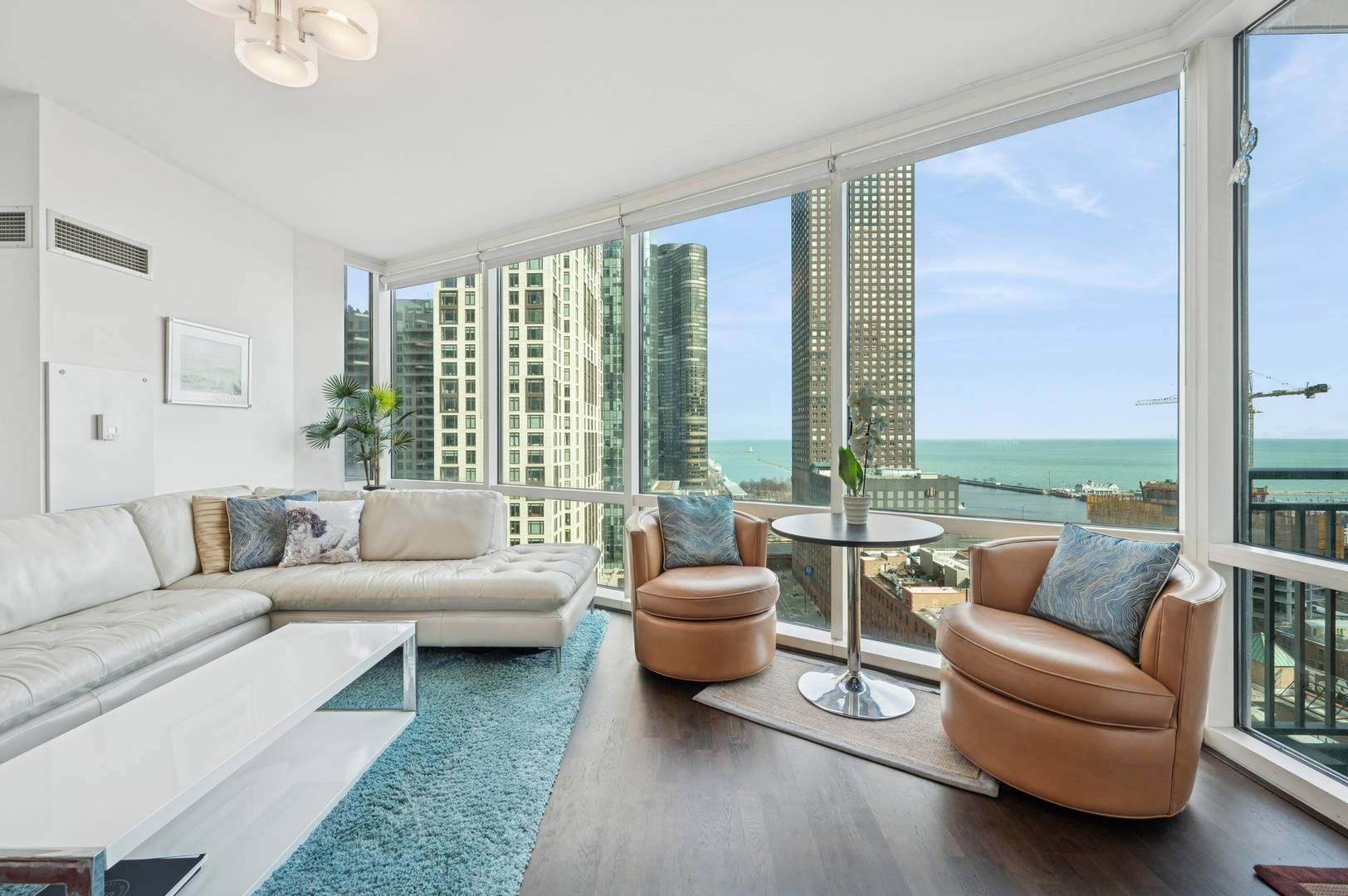 Chicago, IL 60611,505 N McClurg CT #1902