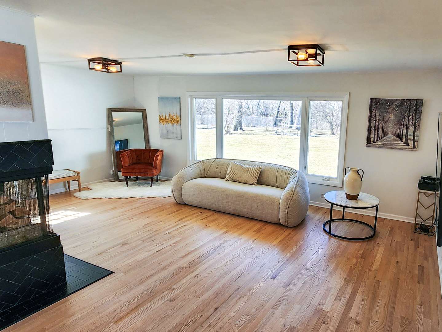 Western Springs, IL 60558,5625 Ridgewood DR