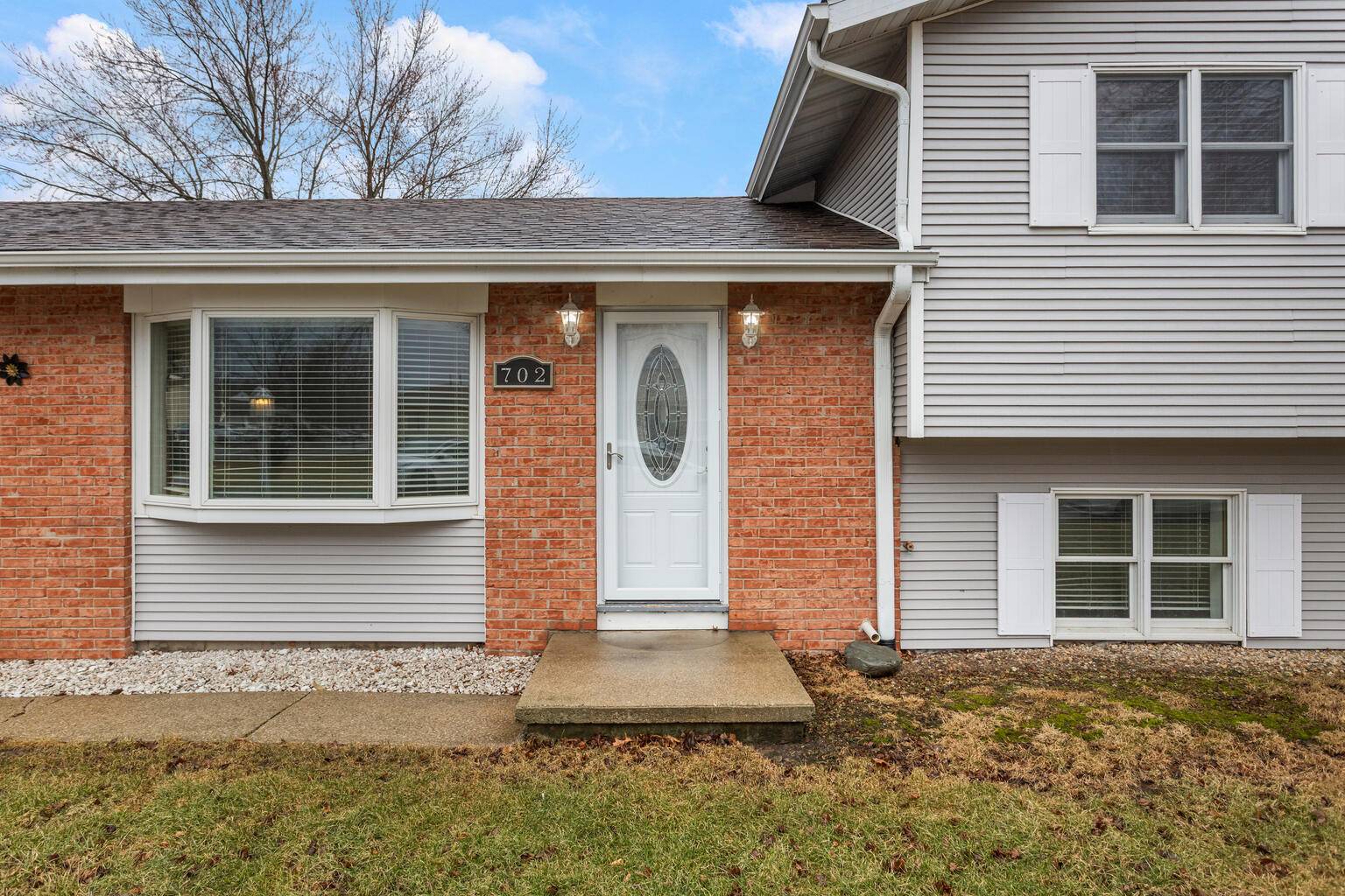 Farmer City, IL 61842,702 W Olive ST