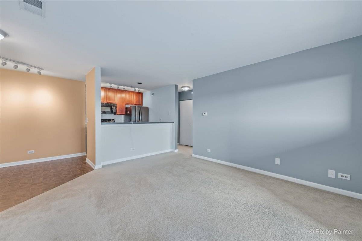 Bloomingdale, IL 60108,122 Glengarry DR #306