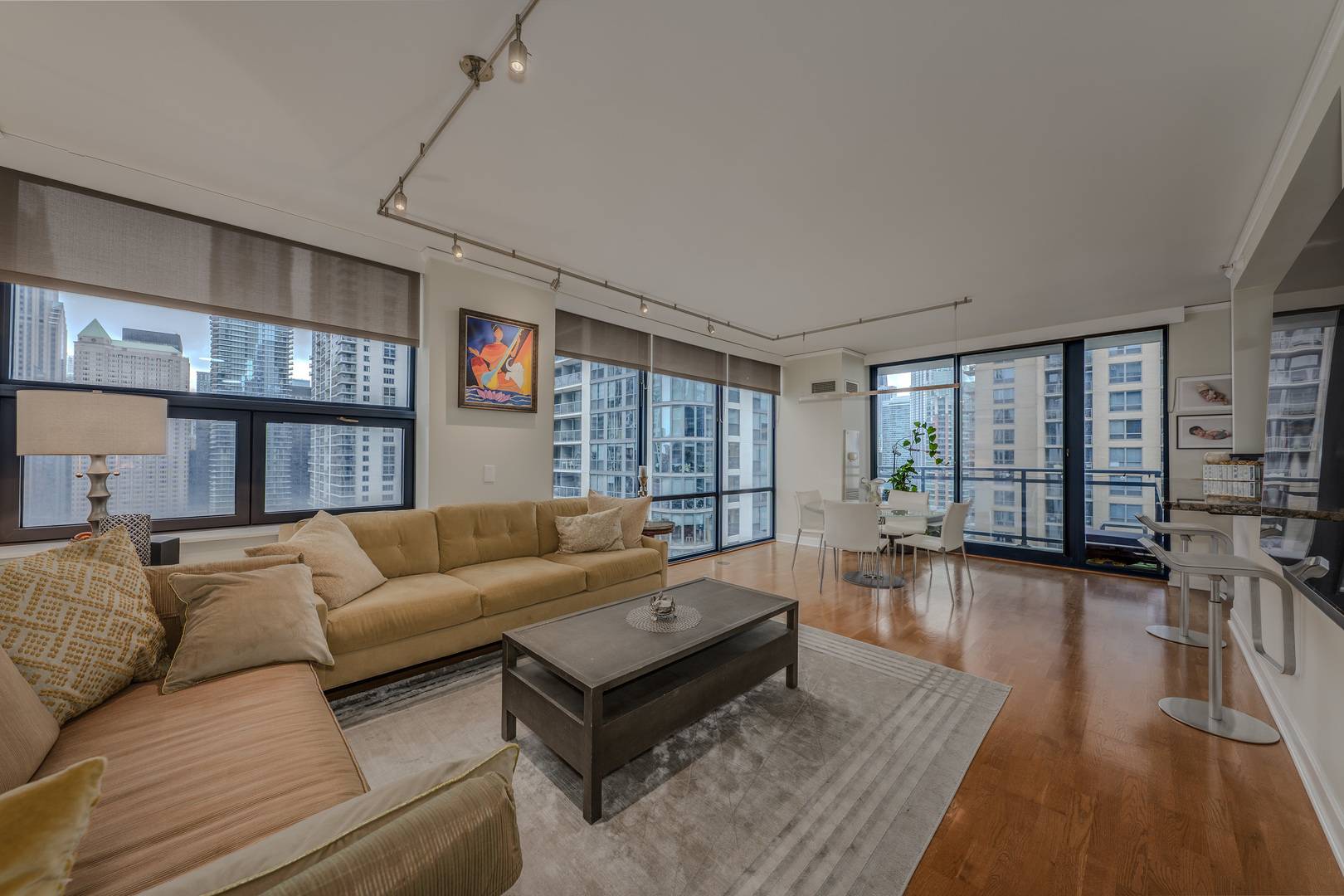 Chicago, IL 60601,201 N Westshore DR #2407