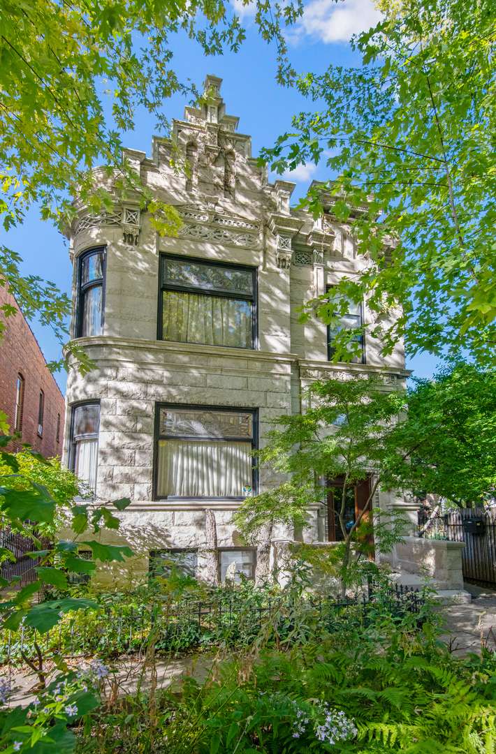 Chicago, IL 60647,1646 N Leavitt ST