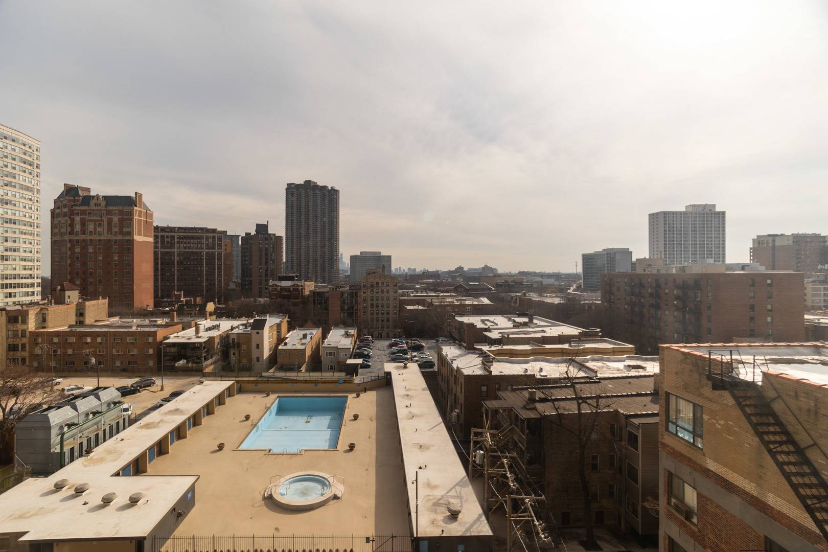 Chicago, IL 60613,655 W Irving Park RD #909