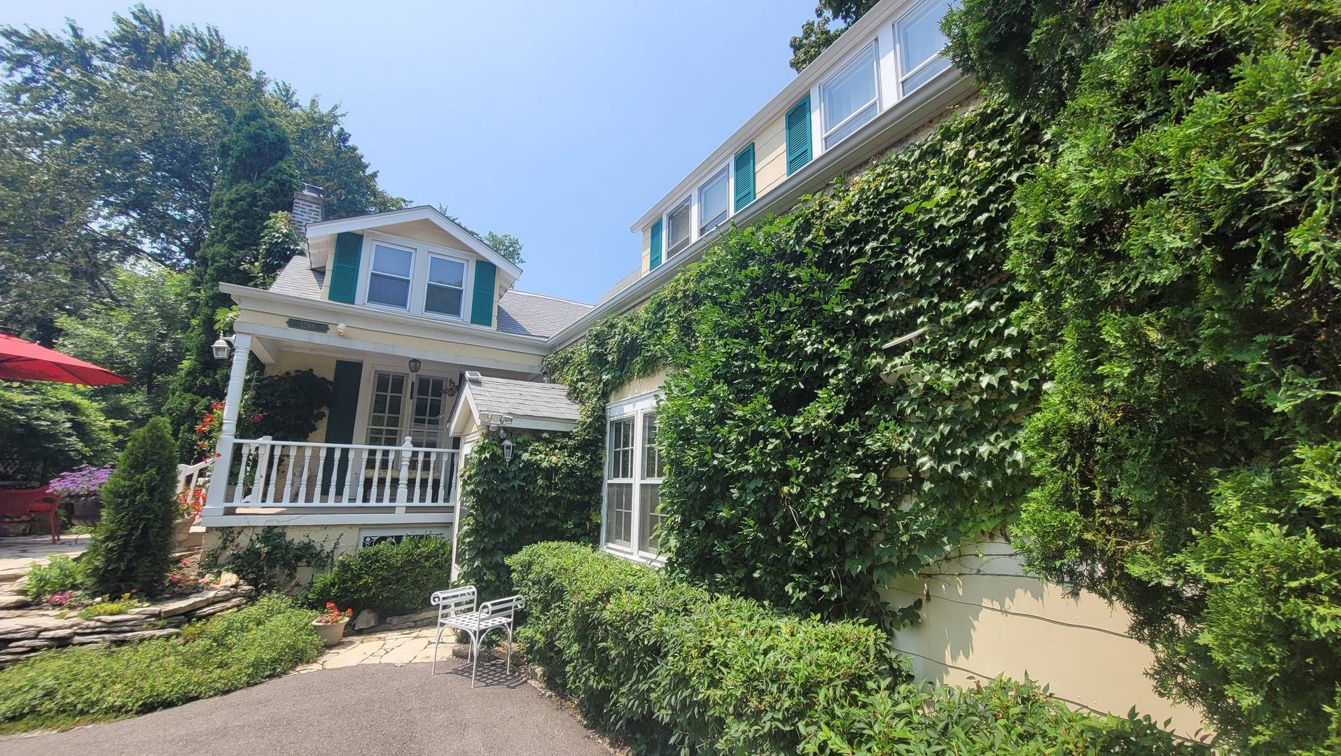 Highland Park, IL 60035,1268 RIDGEWOOD DR