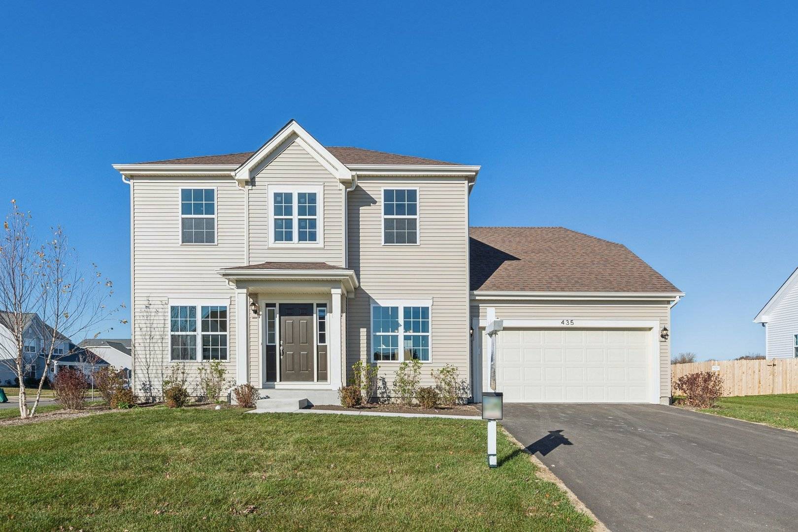 Sycamore, IL 60178,435 Mary Ann CIR